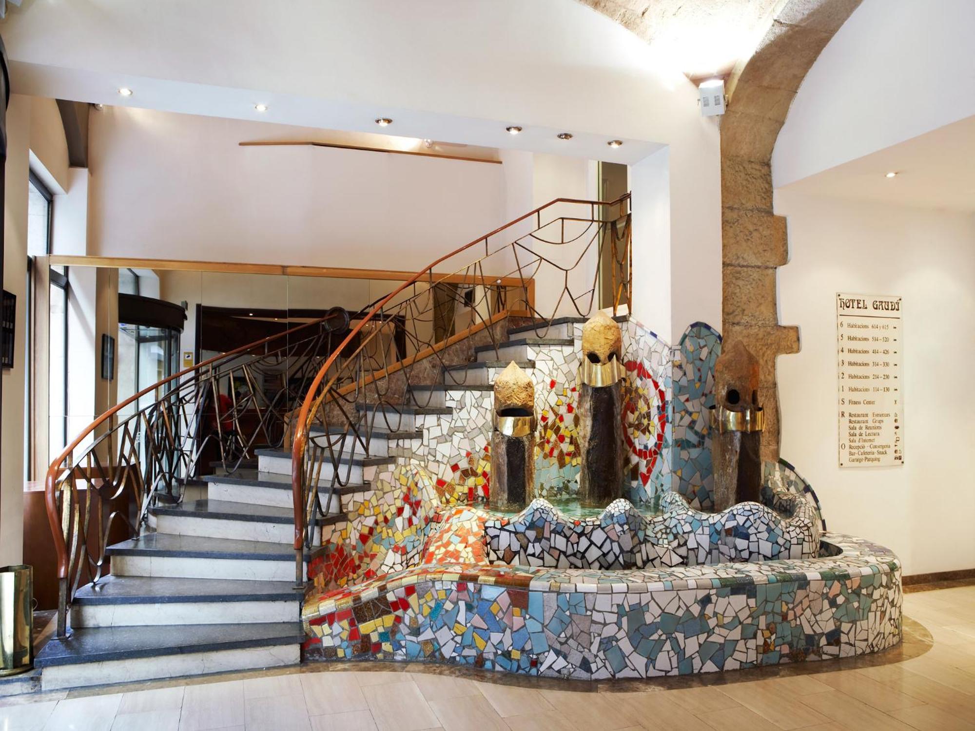 Gaudi Hotel — Photos 2